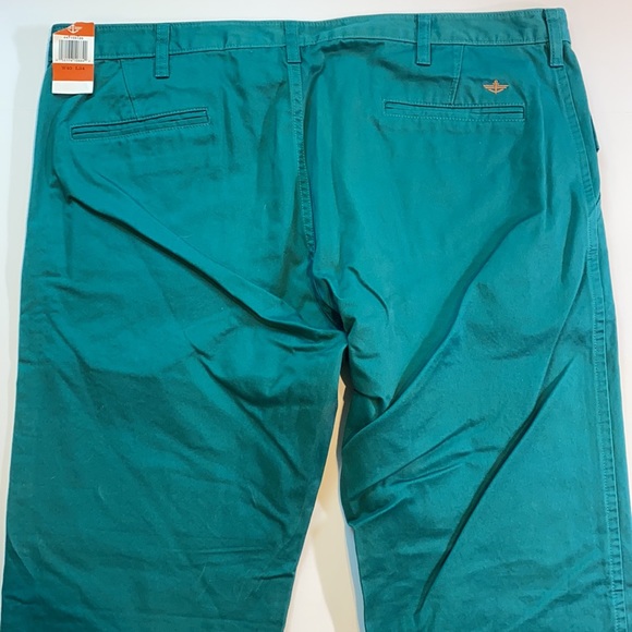 Dockers Alpha Slim Size 40 x 34 Slim Tapered Fit 100% Cotton Khaki Jeans New - Picture 2 of 14